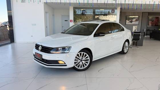 VOLKSWAGEN JETTA 2.0 TSI HIGHLINE 211CV GASOLINA 4P TIPTRONIC